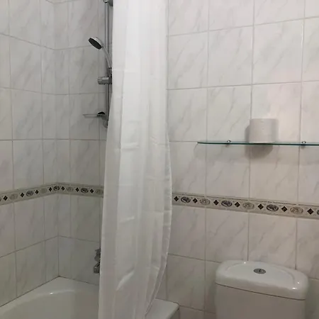 Kings Palace - Modern, Sunny 2 Bed Ground Floor With Sea Views *