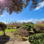 Kings Palace - Modern, Sunny 2 Bed Ground Floor With Sea Views Daire *