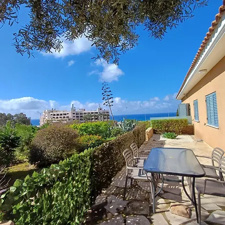 Kings Palace - Modern, Sunny 2 Bed Ground Floor With Sea Views Apartment *
