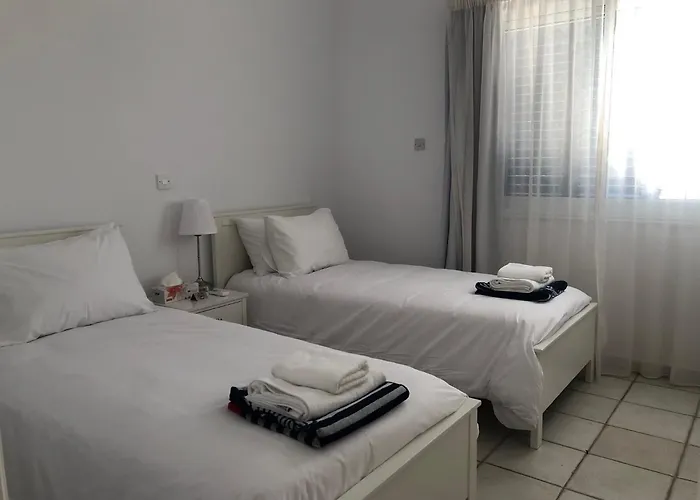 Kings Palace - Modern, Sunny 2 Bed Ground Floor With Sea Views Lägenhet *